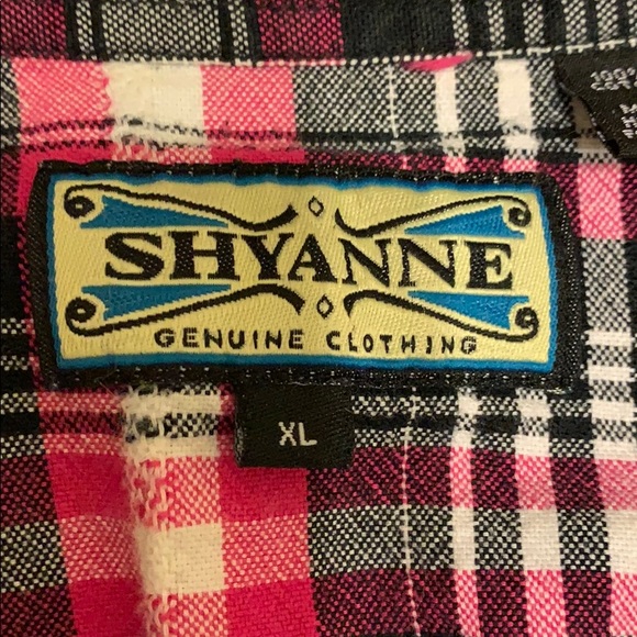 Shyanne western cut ladies shirt. L/XL - Picture 7 of 7